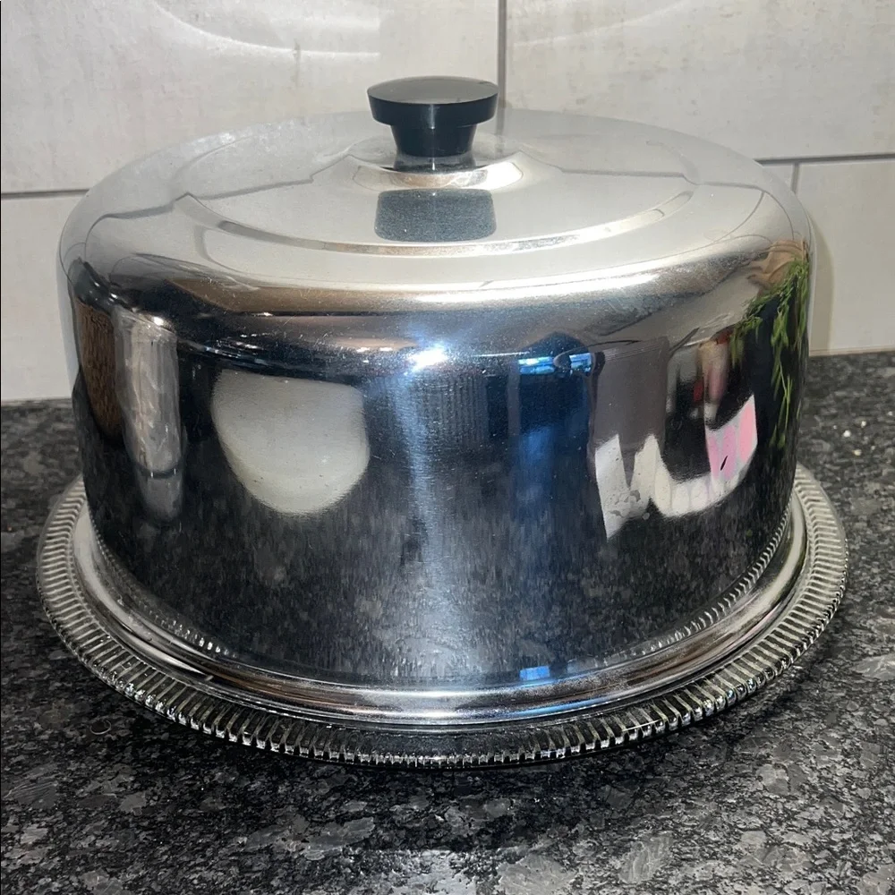 Vintage 11” Chrome Cake Dome with Black Knob. Glass dish.  Fresh foods